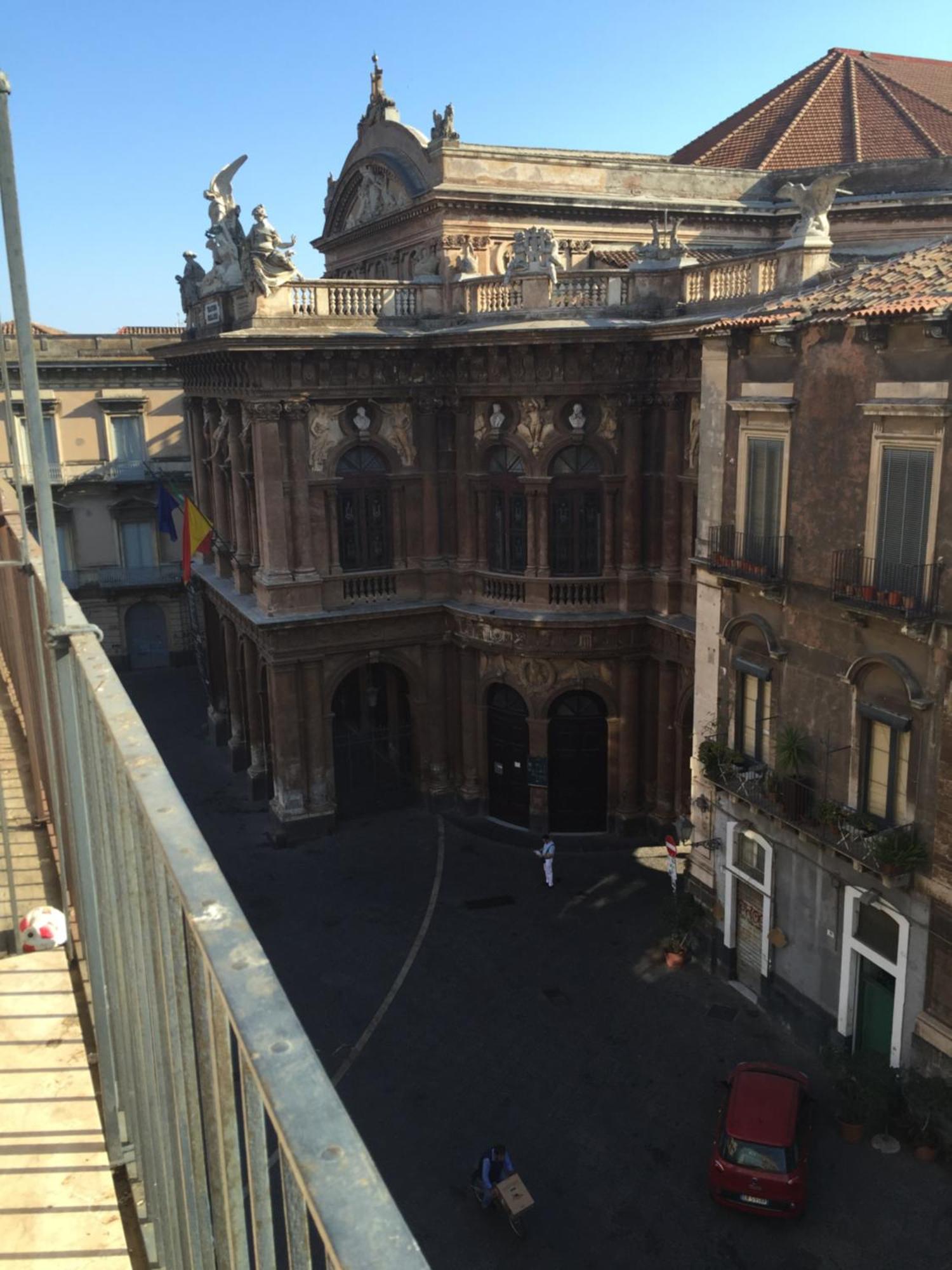 Wonderful Teatro Massimo Bellini Apartment Catania Exterior foto